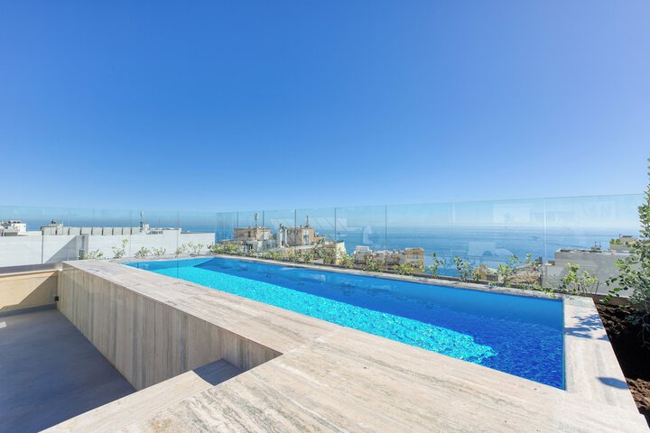 Pool 62 of 79