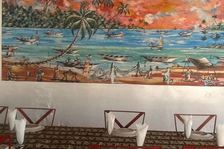 Dining 1 of 13