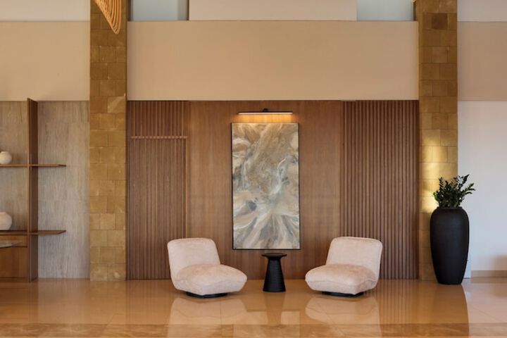 Hotel Interior 138 of 168