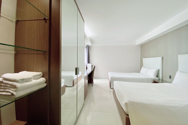 Room 29 of 47