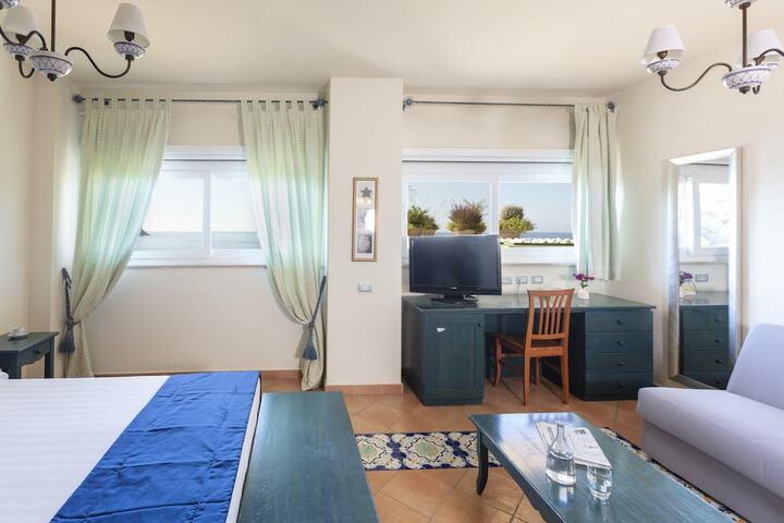 Room 36 of 67