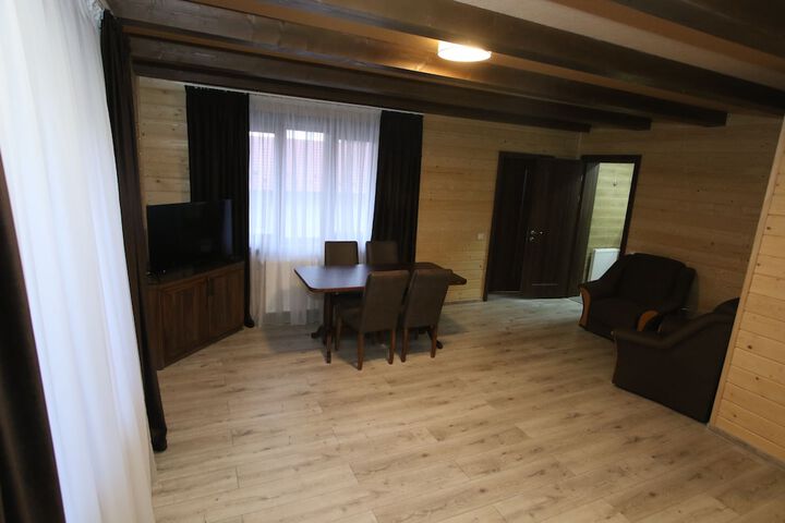 Room 26 of 58