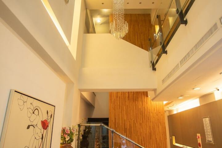 Hotel 2 of 63