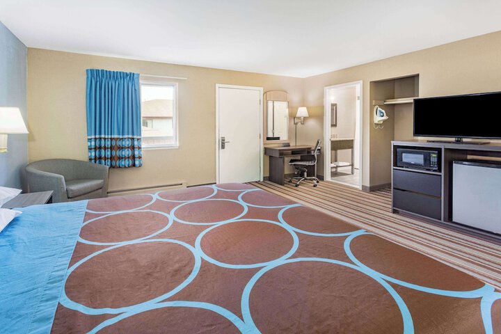 Room 21 of 45