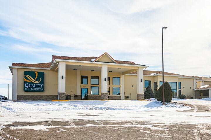 Quality Inn & Suites