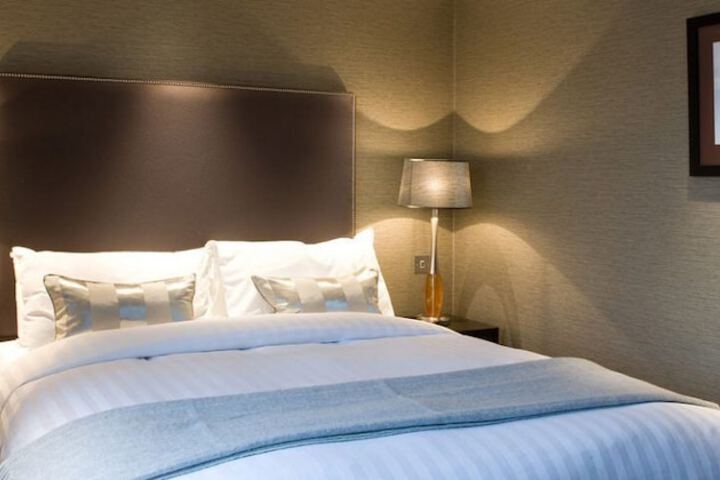 Room 4 of 85