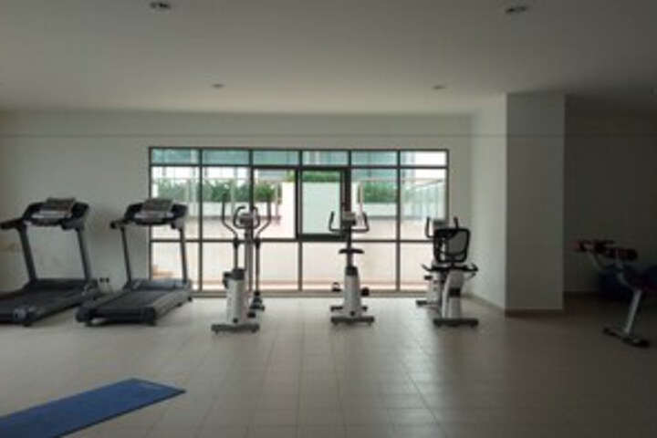 Health and Fitness 10 of 32
