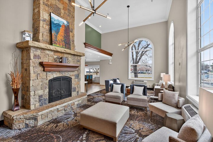 Guest Lobby