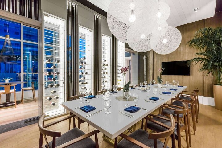 Dining 92 of 125