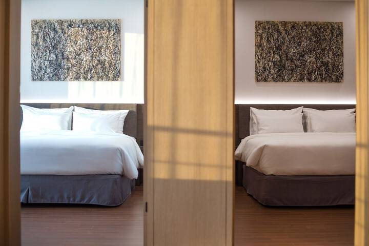 Room 14 of 111