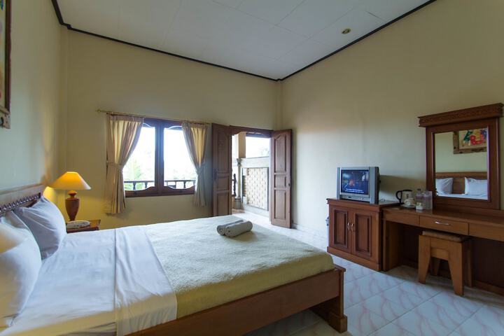 Room 21 of 40