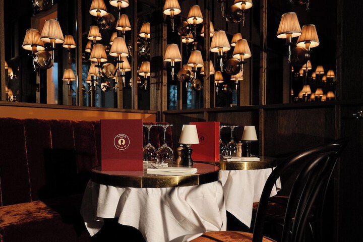 Dining 75 of 93