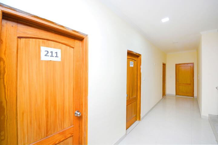 OYO 35761 HOTEL LE KINGSTON