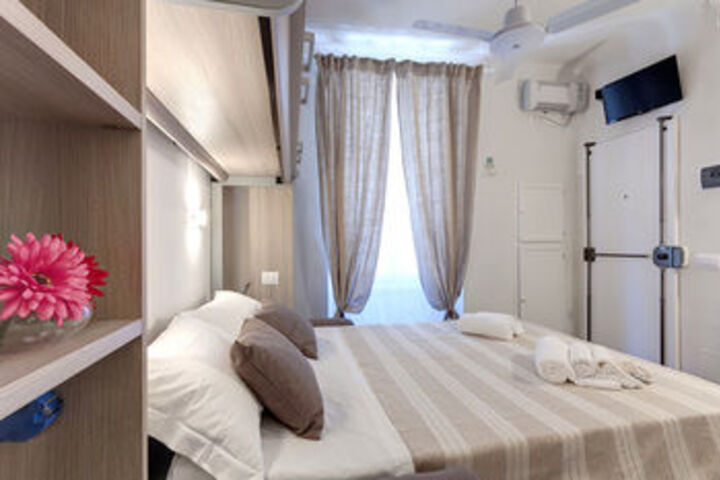 Room 41 of 75