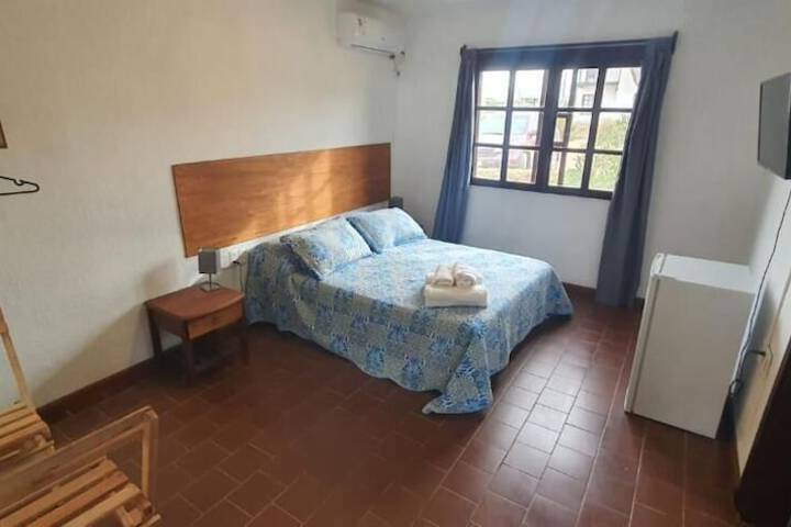 Room 10 of 31