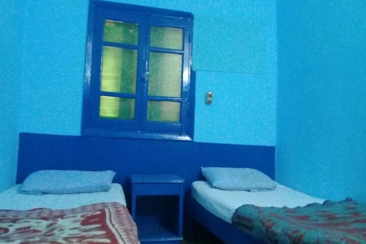 Room 8 of 22
