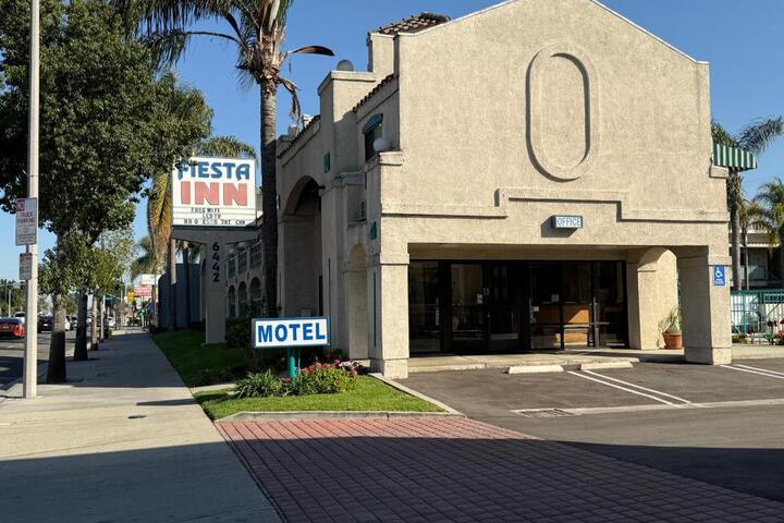 Photo of Fiesta Inn Los Angeles - Bell Gardens