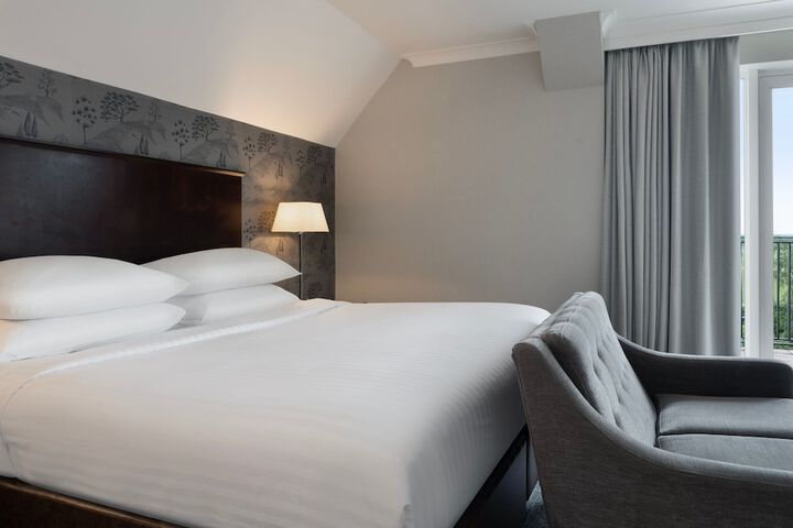 Room 21 of 53