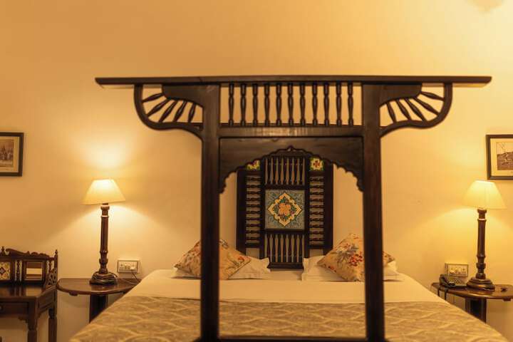 Room 7 of 53