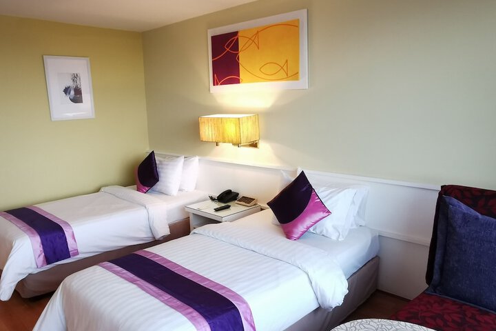 Room 21 of 60