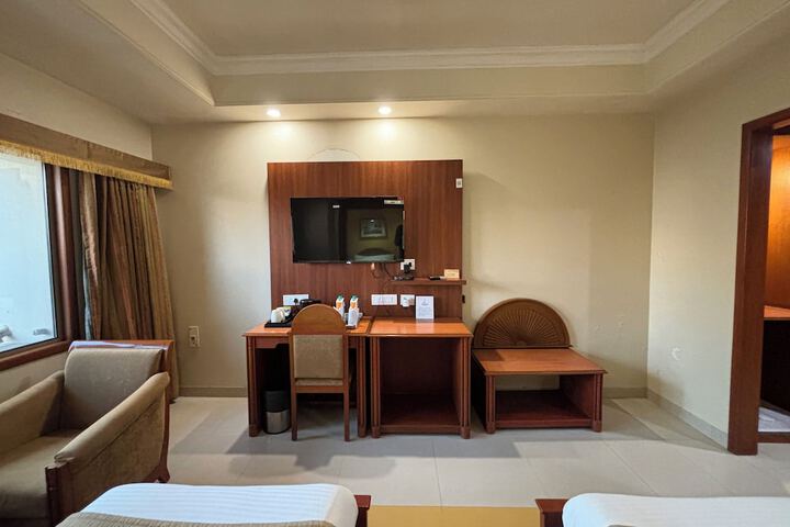 Room 25 of 65