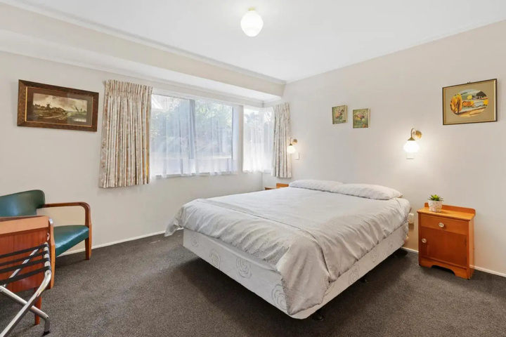 Room 2 of 13