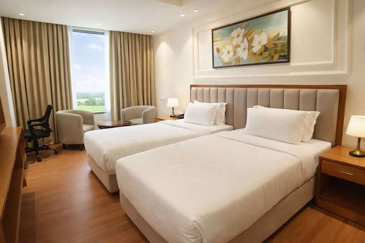 Room 10 of 55