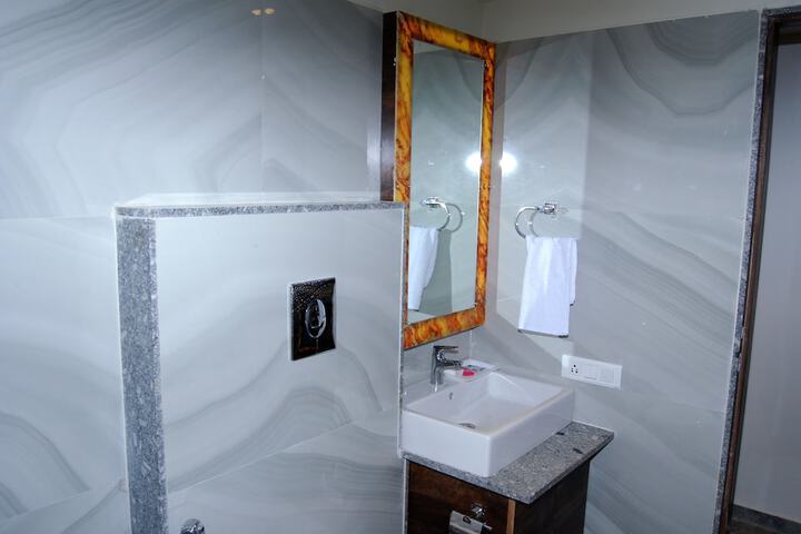 Bath Photo