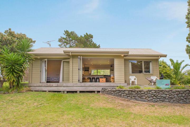 On The Green - Pauanui Holiday Home