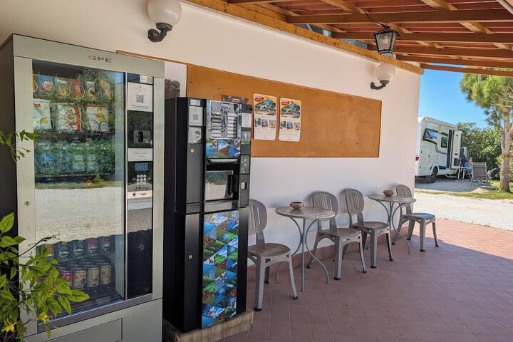 Vending machine