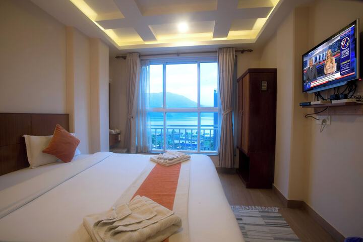 Room 20 of 25