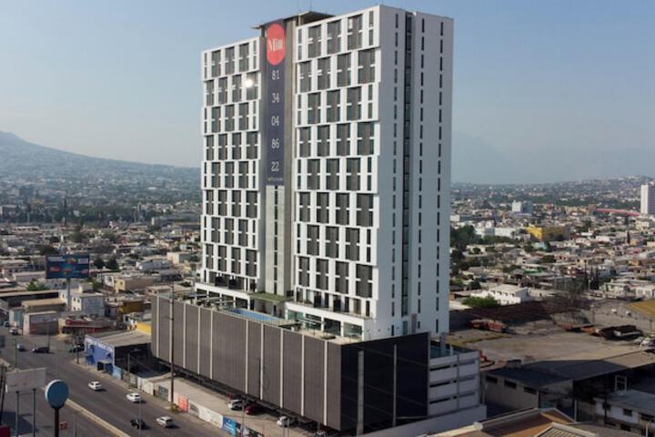 Hotel 80 of 83