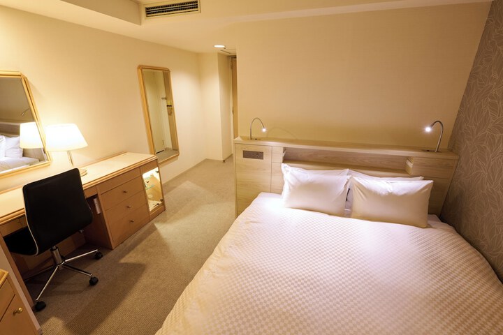Room 20 of 60