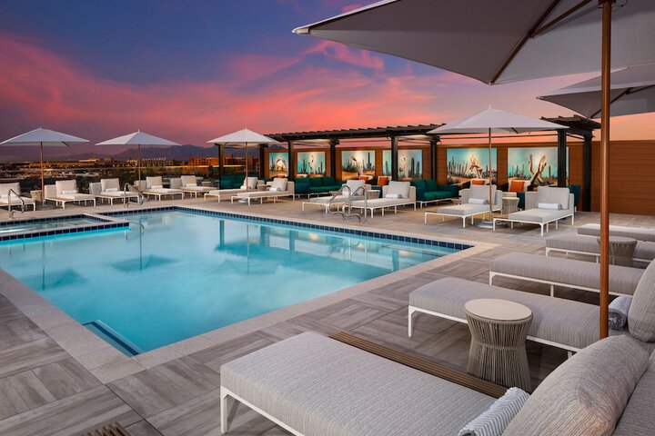 Rooftop pool