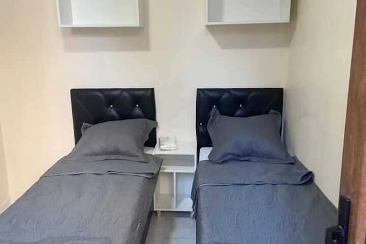 Room 10 of 23