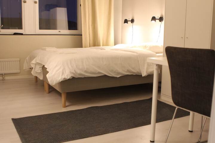 Room 9 of 82