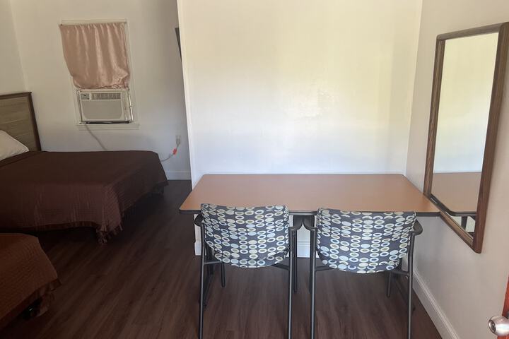 Room 22 of 53