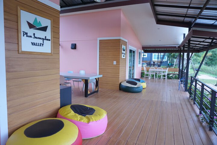 Terrace/Patio 26 of 62
