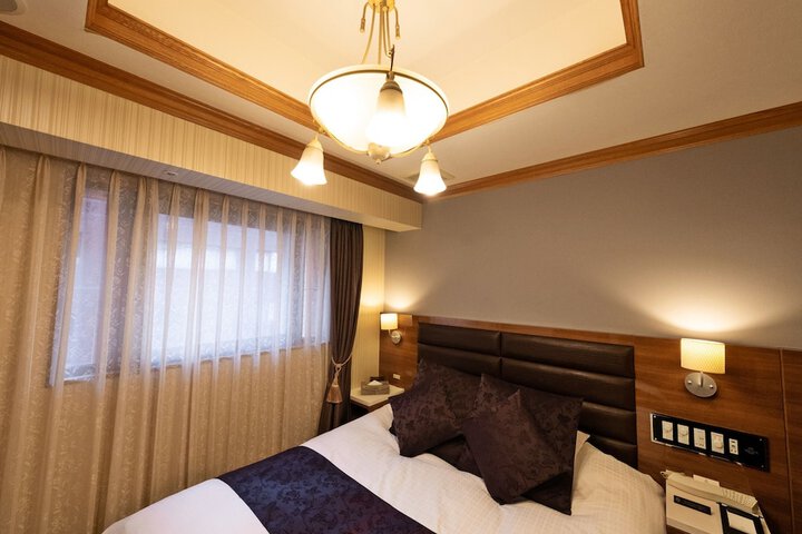Room 135 of 239