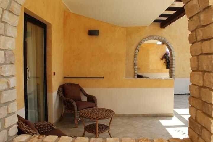 Terrace/Patio 14 of 98