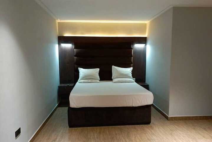 Regisgate Hotels