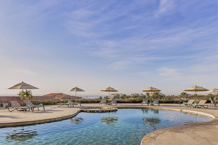 Pool 74 of 119