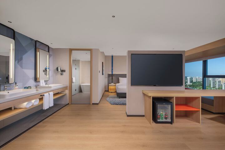 Room 12 of 59