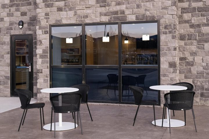 Terrace/Patio 32 of 37