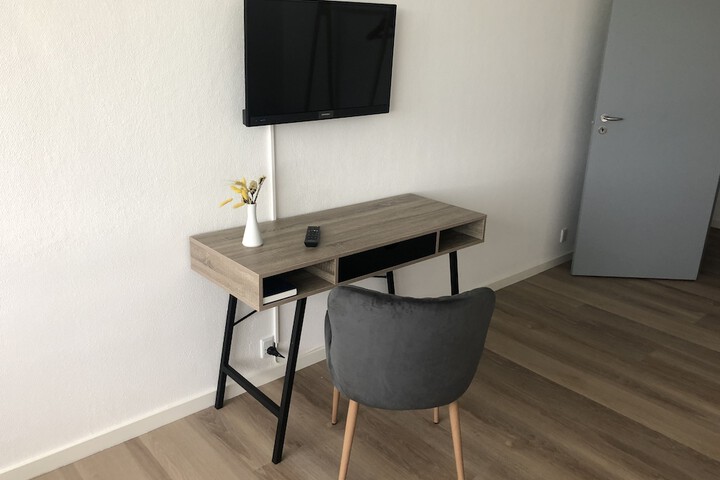 Room 19 of 53