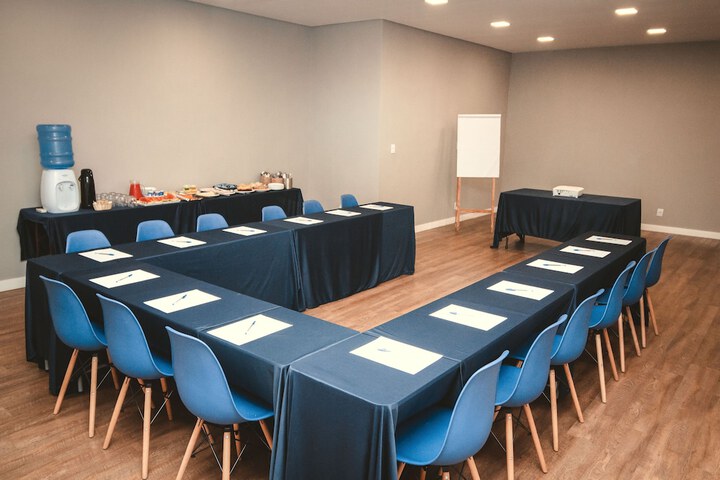 Ballroom/Hall 62 of 73