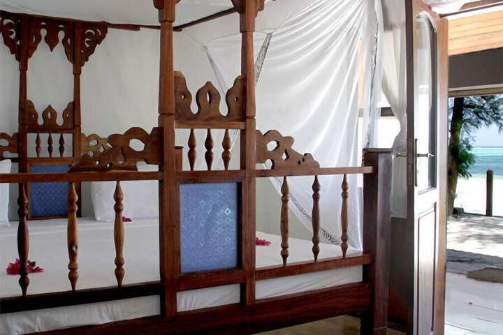 Room 7 of 43
