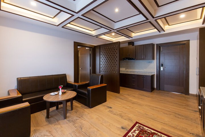 Room 7 of 60