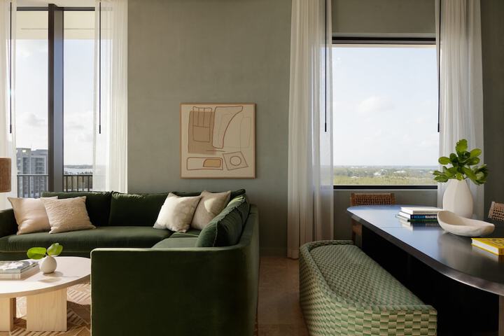 Room 48 of 206