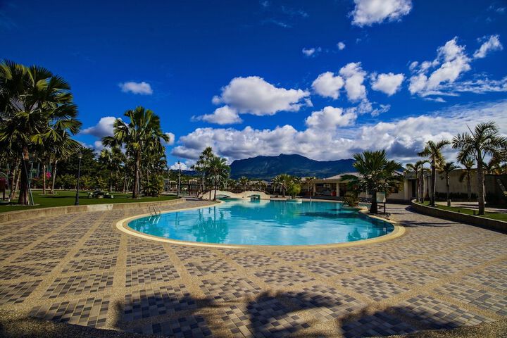 Pool 89 of 153